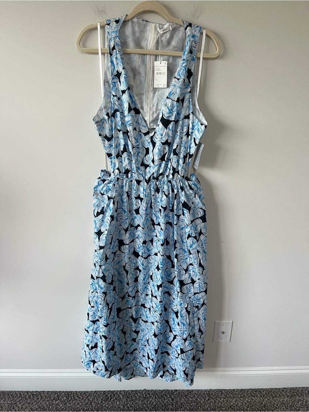 NWT StitchDrop Seaclusion Sleeveless V-Neck Open Back Midi Dress 100% Cotton